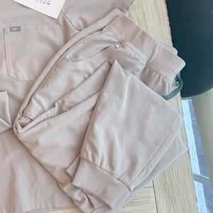 Figs scrub cement joggers XL Tall